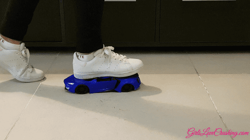 Analyn 37 - Crushing Sportscar: GirlsLoveCrushing.com