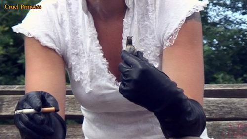 Jo Smokes And Crushes Victims Beneath Her Riding Boots