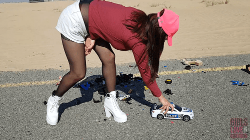 Anastasija 76 - Many Cars under my Shoes Part 2/9